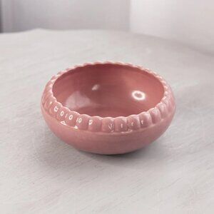 Vintage Medium Dusty Pink Brush Pottery Scalloped Cupped Bowl Ceramic